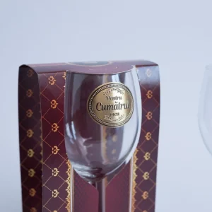 Pahar vin „Pentru Cumătrul meu” din sticlă , decor elegant și cadou ideal pentru sărbători.