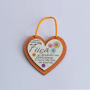 Plachetă personalizată din lemn cu magnet – „Fiică” din lemn , decor elegant și cadou ideal pentru sărbători.